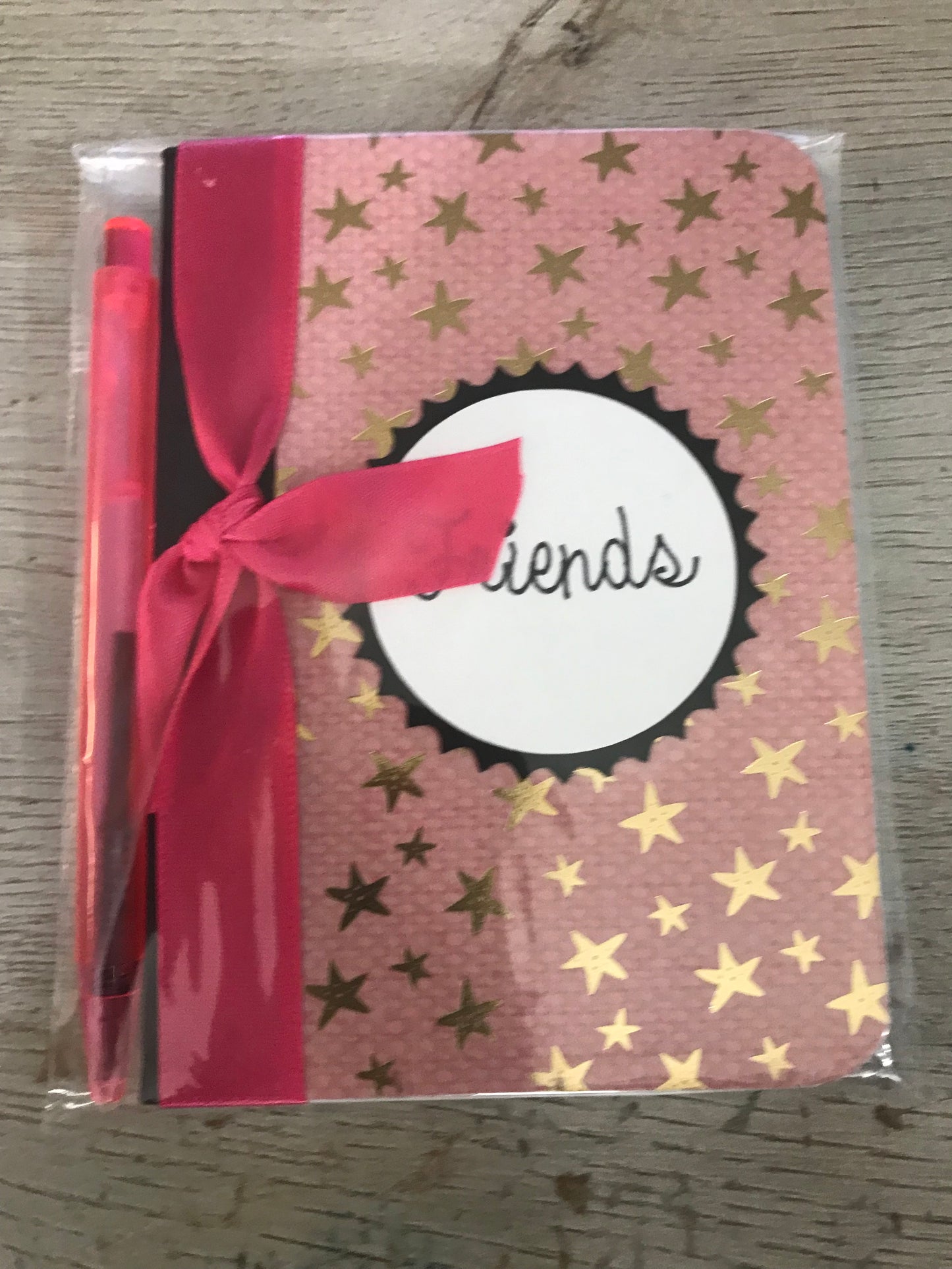 Gold Stars on Pink Background: Mini Notebook, Mini Pen Included